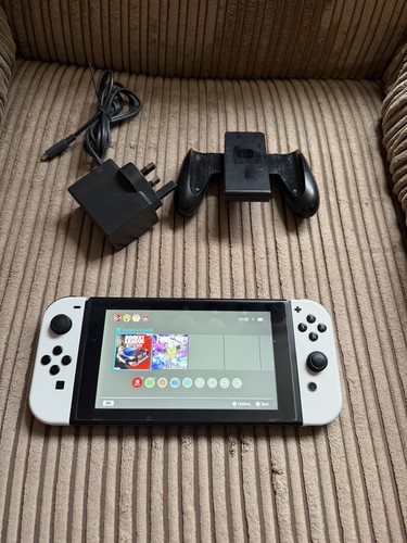 Nintendo switch 32gb home - nintendo,