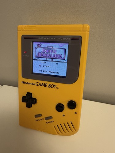 Nintendo game boy yellow - nintendo,