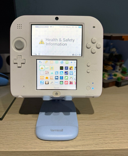Modded 2ds red white - 2ds, red/white
