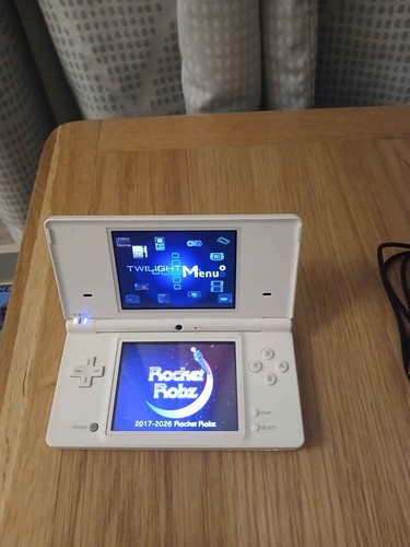 Dsi modded 8gb - modded,, sd