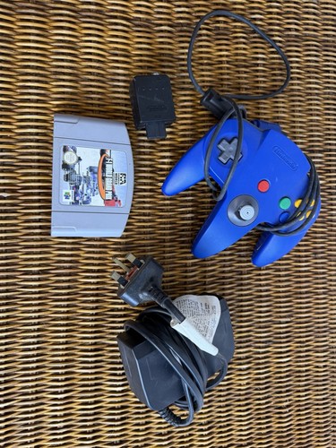 Nintendo spares bundle - 64,